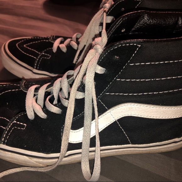 Black high top vans - Picture 2 of 2